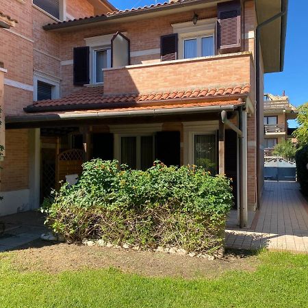 Ville sul Mare Marina di Grosseto Exterior foto
