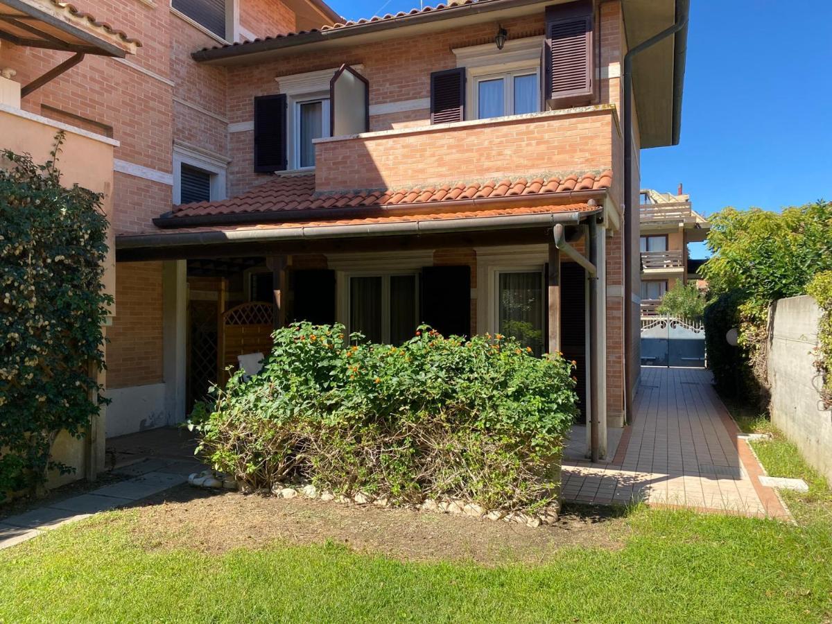 Ville sul Mare Marina di Grosseto Exterior foto